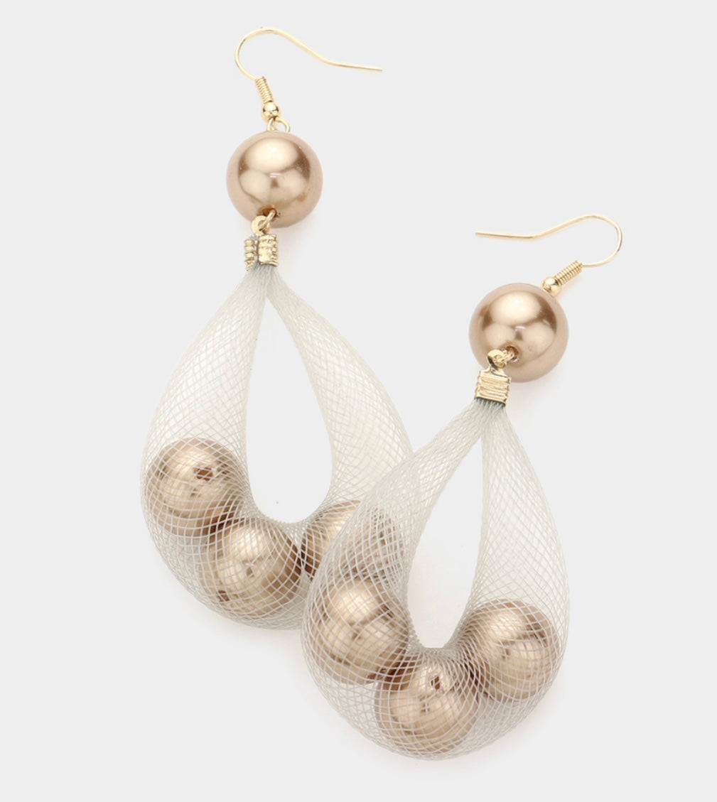 Pearl Mesh Dangle